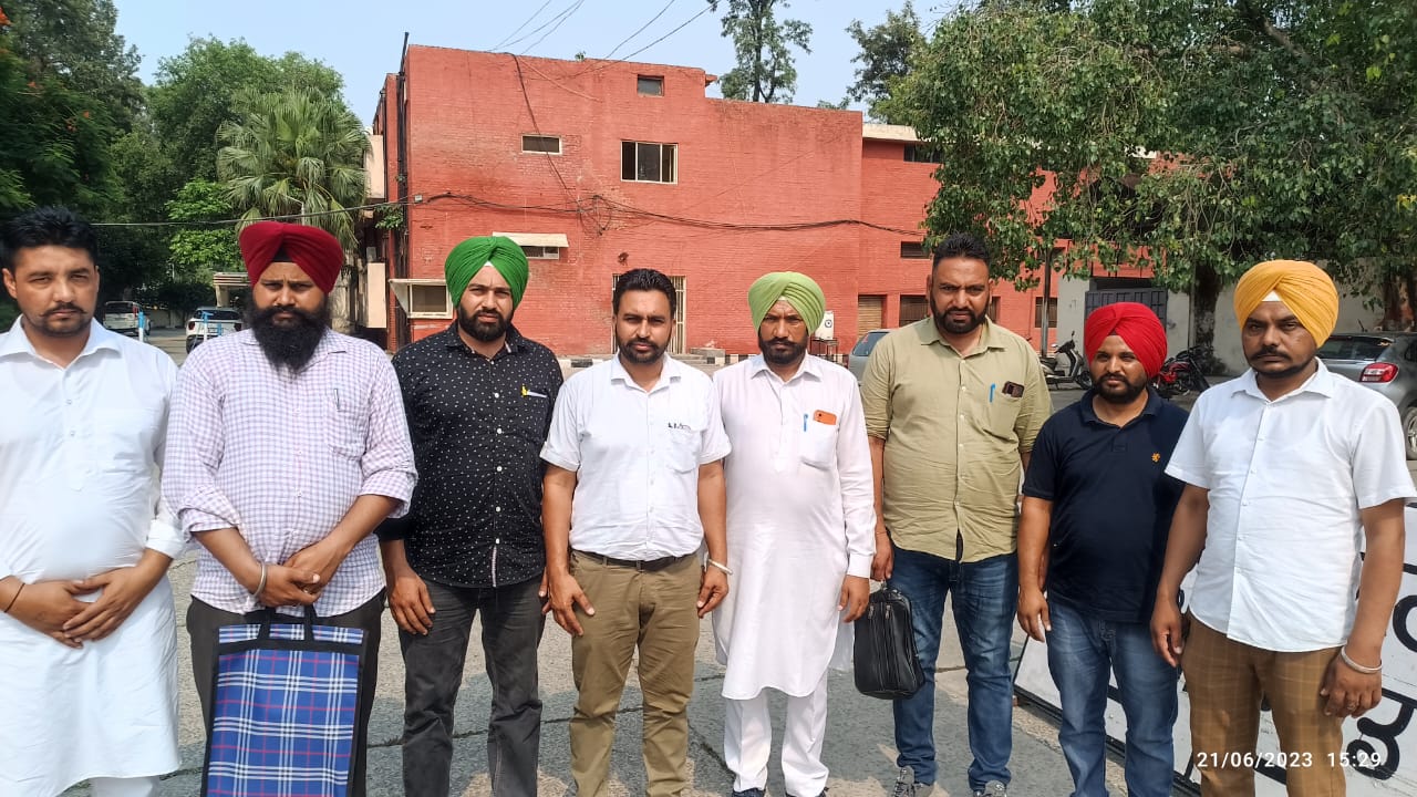 Bus Strike : ਪੰਜਾਬ 'ਚ 3000 ਸਰਕਾਰੀ ਬੱਸਾਂ ਦਾ ਅੱਜ ਚੱਕਾ ਜਾਮ, ਸਫ਼ਰ 'ਤੇ ਜਾਣ ਤੋਂ ਪਹਿਲਾਂ ਪੜ੍ਹੋ ਇਹ ਖ਼ਬਰ