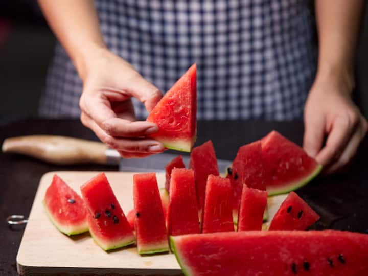 Watermelon reduces stress anxiety Health benefits if watermelon nutrients present Know Ways In Which Watermelon Benefits Mental Health And Helps To Reduce Anxiety