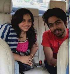 GV Prakash Saindhavi : 'நகராமல் இந்த நொடி நீள எந்தன் அடி நெஞ்சம் ஏங்குதே..' - திருமண நாளை கொண்டாடும் ஜிவி பிரகாஷ் சைந்தவி தம்பதி!