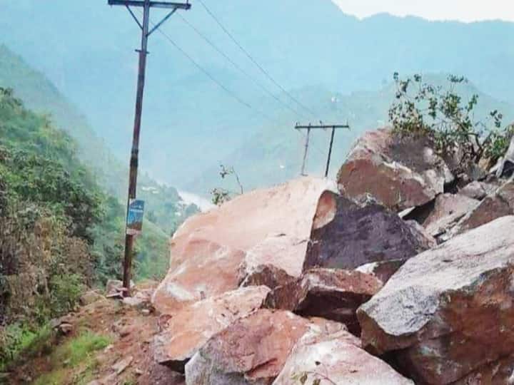 Himachal Mandi Landslide Loss of Rs 104 crore in two days, 9 killed, 14 injured ANN Himachal Landslide: मानसून ने हिमाचल में मचाई भारी तबाही, दो दिन में ही 104 करोड़ रुपए का नुकसान, 9 की मौत, 14 घायल