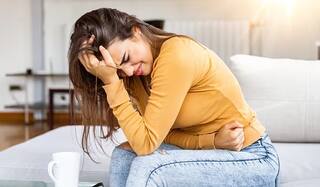 Health: તમારું શરીર પિરિયડ્સ પહેલા આપે છે તમને આ સંકેત, શું તમારી સાથે પણ આવું થાય છે?
