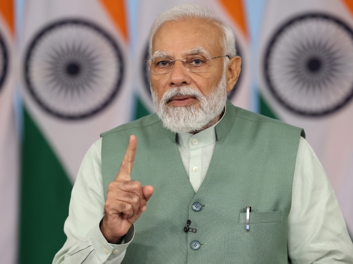 PM Modi On UCC said one nation one law for the country bhopal Madhya pradesh PM Modi in Bhopal: 'एक घर दो कानूनों से नहीं चल पाएगा', UCC पर  पीएम मोदी का बड़ा बयान, कहा- लोगों को भड़काया जा रहा