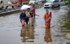 Weather Update: देशभर पावसाचा कहर! कुठे भूस्खलन, तर कुठे साचलं पाणी; पाहा देशातील हवामानाची स्थिती चित्रांमध्ये...
