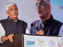 '46 करोड़ दे दूंगा लेकिन...'  ERCP पर गजेंद्र सिंह शेखावत के बयान से सियासी उबाल, जानें क्या हुआ