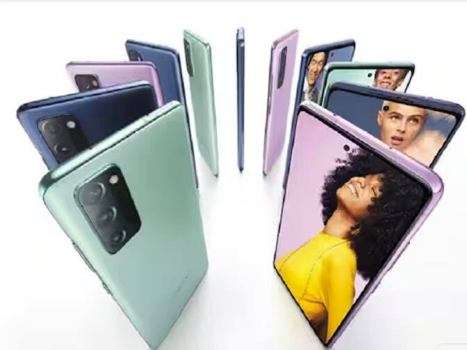 ਰੀਸਟਾਰਟ ਕਰੋ: ਜੇ ਸਮਾਰਟਫੋਨ ਅਚਾਨਕ ਗਰਮ ਹੋ ਗਿਆ ਹੈ  ਤਾਂ ਇਸਨੂੰ ਰੀਸਟਾਰਟ ਕਰਨ ਦੀ ਕੋਸ਼ਿਸ਼ ਕਰੋ। ਇਸ ਦੇ ਲਈ ਸਮਾਰਟਫੋਨ ਨੂੰ ਸਵਿੱਚ ਆਫ ਕਰੋ ਅਤੇ ਕੁਝ ਸਮਾਂ ਇੰਤਜ਼ਾਰ ਕਰੋ। ਫਿਰ ਇਸਨੂੰ ਵਾਪਸ ਚਾਲੂ ਕਰੋ ਅਤੇ ਦੇਖੋ ਕਿ ਕੀ ਇਹ ਗਰਮ ਹੋਣਾ ਬੰਦ ਕਰ ਦਿੰਦਾ ਹੈ।