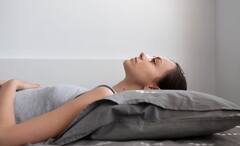 Sleeping Positions: শিশু থেকে প্রাপ্তবয়স্ক, উপুড় হয়ে ঘুমানো উচিত নয় যে যে কারণে...