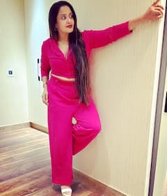 actress pragathi photos : మోడ్రన్ డ్రస్‌లో నటి ప్రగతి - స్టైలిష్ క్యారెక్టర్ ఆర్టిస్ట్ గురూ!