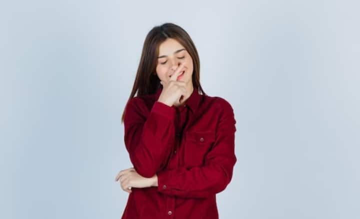 বয়ঃসন্ধি জীবনের অত্যন্ত গুরুত্বপূর্ণ সময়। এই সময় চারপাশের মানুষের থেকে বিচ্ছিন্ন বোধ করি আমরা। কেউ যেন বোঝার চেষ্টা করছেন না, যা-ই করতে যাই না কেন, সকলে ভুল বুঝছেন বলে মনে হয়।