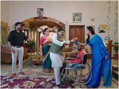 'గృహలక్ష్మి' సీరియల్: బసవయ్య చెయ్యి విరిచేసిన దివ్య- తులసిని తనకి తోడుగా ఉండమన్న నందు