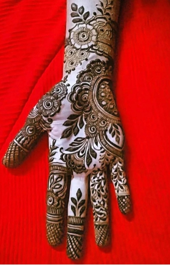 beautiful and easy mehndi design for Hartalika Teej 2022 latest front and  back simple mehndi designs - Hartalika Teej Mehndi Design: हरतालिका तीज पर  मेहंदी लगाकर बढ़ाएं हाथों की खूबसूरती, देखें ...