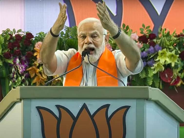 corrupt leaders trying to save each other PM Modi reaction on Opposition Unity Patna meeting 'All Corrupts Have Joined Hands To Escape Anti-Scam Crackdown': PM Modi's Swipe At Opposition's Patna Meet
