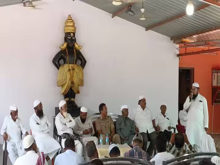 Ashadhi Ekadashi 2023 not  perform Qurbani on Ashadhi Ekadashi Decision by Muslim community आषाढी एकादशीच्या दिवशीच बकरी ईद; राज्यातील अनेक भागात मुस्लीम बांधवांचा कुर्बानी न करण्याचा निर्णय