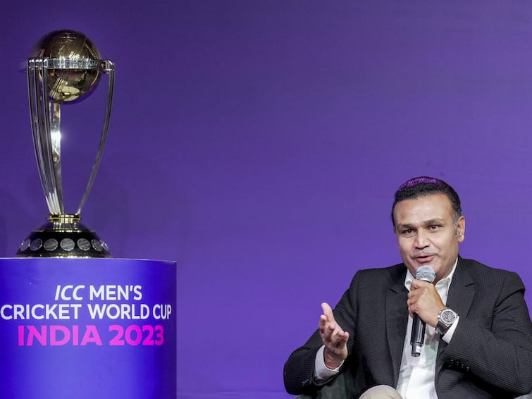 ODI World Cup 2023 Virender Sehwag Reveals MS Dhoni Just Ate Khichdi In World Cup 2011 'He Just Ate Khichdi In World Cup 2011': Virender Sehwag Reveals Team India Legend's Winning Mantra