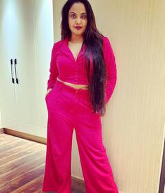 actress pragathi photos : మోడ్రన్ డ్రస్‌లో నటి ప్రగతి - స్టైలిష్ క్యారెక్టర్ ఆర్టిస్ట్ గురూ!