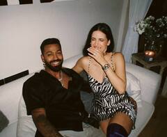 Natasa Stankovic ने Hardik Pandya के साथ शेयर की वाइल्ड फोटोज़, कैमरे के सामने ऐसे पोज़ देता दिखा कपल