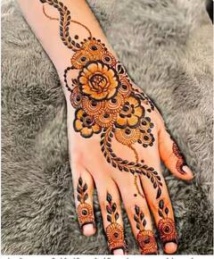 ਈਦ ਦੇ ਮੌਕੇ ‘ਤੇ ਲਾਉਣੀ ਹੈ ਟ੍ਰੈਂਡੀ ਮਹਿੰਦੀ, ਤਾਂ ਟ੍ਰਾਈ ਕਰੋ ਸਟਾਈਲਿਸ਼ ਤੇ ਸੌਖਾ Mehndi Design