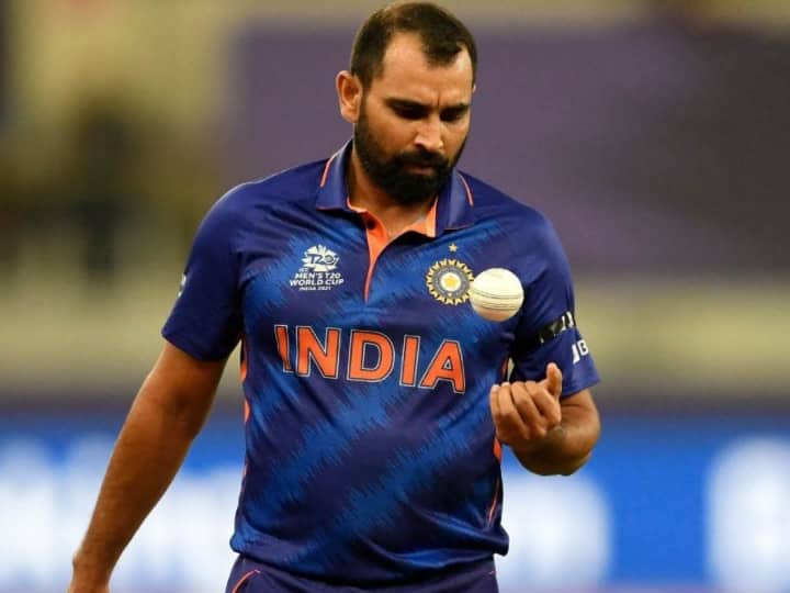 Mohammad Shami requested the team management for the rest in IND vs WI Series Here Know Latest News IND vs WI: वेस्टइंडीज दौरे पर टीम का हिस्सा क्यों नहीं हैं मोहम्मद शमी? सामने आई हकीकत