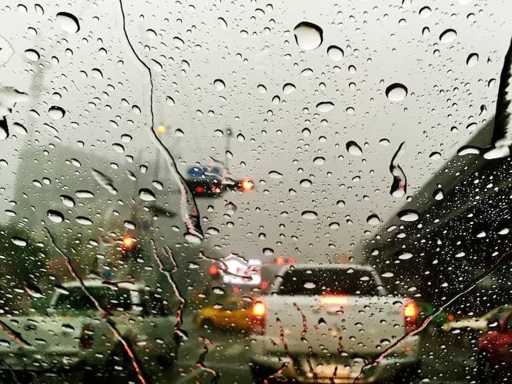 Heavy rain alert in many places, follow these safety tips in such weather
