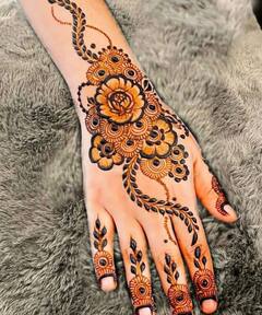 ईद के मौके पर लगाना है ट्रेंडी मेहंदी, तो ट्राई करें ये इजी एंड स्टाइलिश Mehndi Design