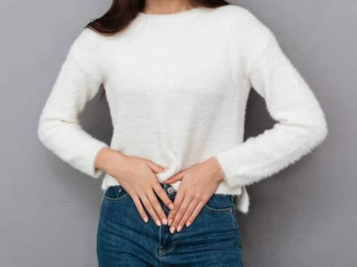 पीरियड्स आने से पहले शरीर देने लगता है ये संकेत, क्या आपके साथ भी होता है कुछ ऐसा