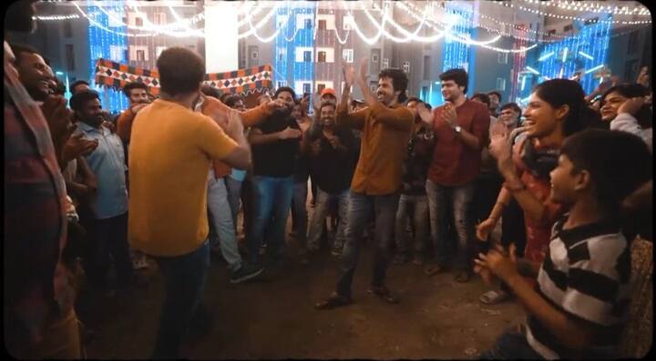 மேலும் இப்படத்தின் டைட்டில் டீசரும் முன்னதாக வெளியாகி நல்ல வரவேற்பைப் பெற்றது. 'எதிர்த்து நின்றான்' எனும் கேப்ஷனுடன் சிவகார்த்திகேயன் படங்களுடன் கூடிய காமிக்ஸ் வரைபடங்களும் இந்த டீசரில் காணப்பட்டன.