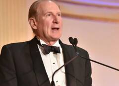 पीएम मोदी के साथ व्हाइट हाउस में डिनर करने वाले जेम्स क्राउन की मौत, दुर्घटना का शिकार हुआ अमेरिकी अरबपति