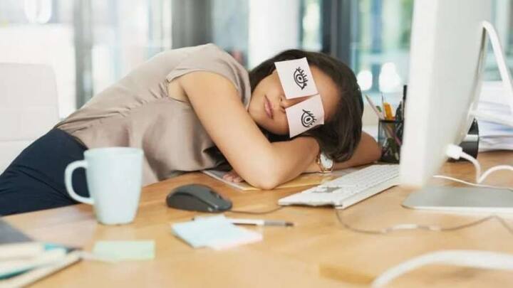 લંચ બાદ 15 મિનિટ ઊંઘ લેવાથી એક નહિ અનેક ફાયદા થાય છે જાણીએ શું ફાયદા થાય છે