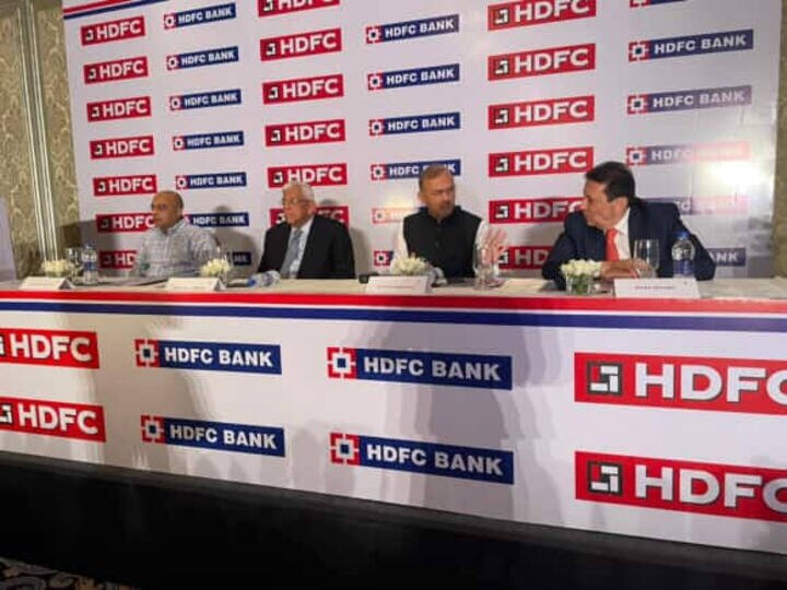 HDFC-HDFC Bank Merger: இணைகிறது ஹெச்டிஎஃப்சி மற்றும் ஹெச்டிஎஃப்சி வங்கி… கடன் வாங்கியவர்கள், பங்குதாரர்கள், பணியாளர்கள் நிலை என்ன?