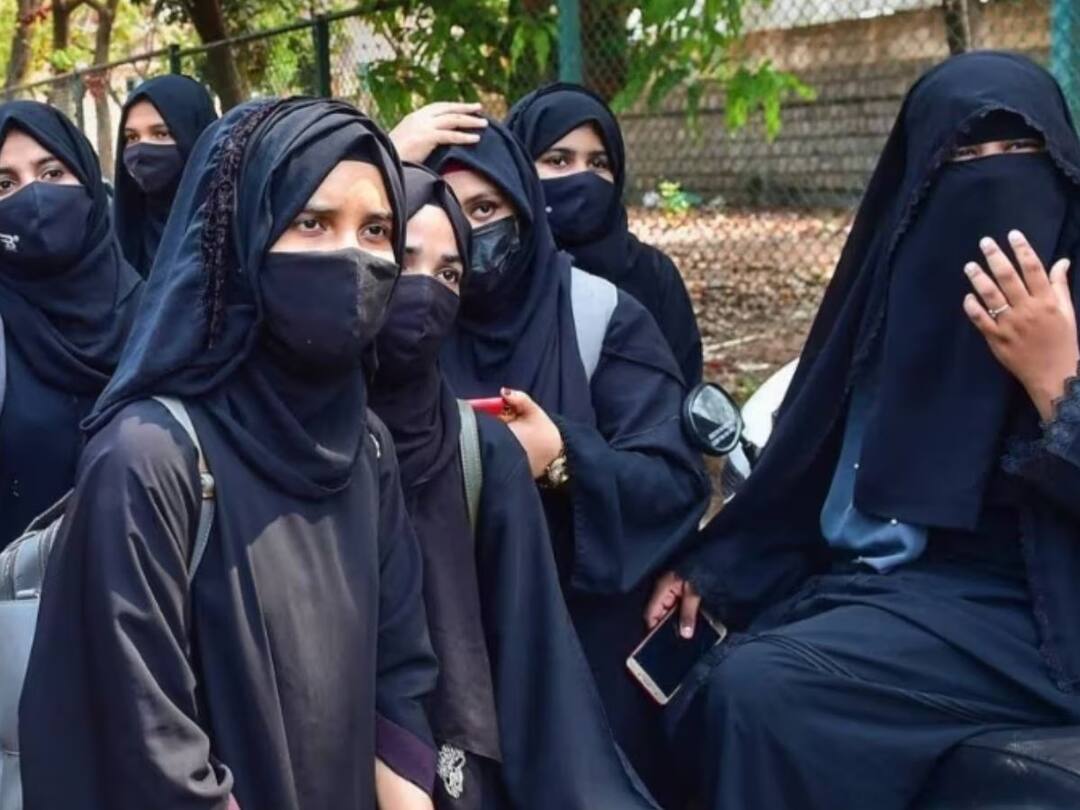 Kerala Medicos Seek Hijab alternative in Operation Theatres, Sought permission from the principal ఆపరేషన్ థియేటర్లలోనూ హిజాబ్‌కి అనుమతివ్వండి, ప్రిన్సిపల్‌కి మెడికల్ స్టూడెంట్స్ లేఖ