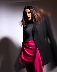 Shehnaaz Gill Slays Like A Boss In Black Blazer And Pink Skirt - See Pics