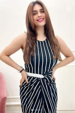 Neha Malik: ਨੇਹਾ ਮਲਿਕ ਨੇ ਬੈਕਲੇਸ ਡਰੈੱਸ 'ਚ ਫਲਾਂਟ ਕੀਤੇ ਆਪਣੇ ਕਰਵਜ਼, ਆਪਣੀ ਹੌਟ ਲੁੱਕ ਨਾਲ ਇੰਟਰਨੈਟ 'ਤੇ ਮਚਾਈ ਸਨਸਨੀ