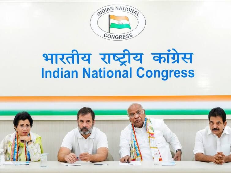 Top Congress Leaders Discuss Chhattisgarh Polls Strategy In Delhi Top Congress Leaders Discuss Chhattisgarh Polls Strategy In Delhi