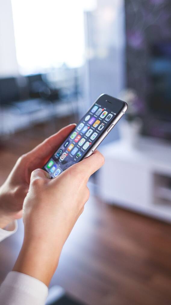 ফোন হারিয়ে গেলে কী কী করবেন?