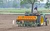 Paddy Sowing : ਝੋਨੇ ਦੀ ਸਿੱਧੀ ਬਿਜਾਈ ਲਈ ਇਸ ਤਰੀਕੇ ਨਾਲ ਮਿਲੇਗਾ ਬੋਨਸ, ਕਿਸਾਨ 10 ਜੁਲਾਈ ਤੱਕ ਕਰ ਸਕਦੇ ਅਪਲਾਈ