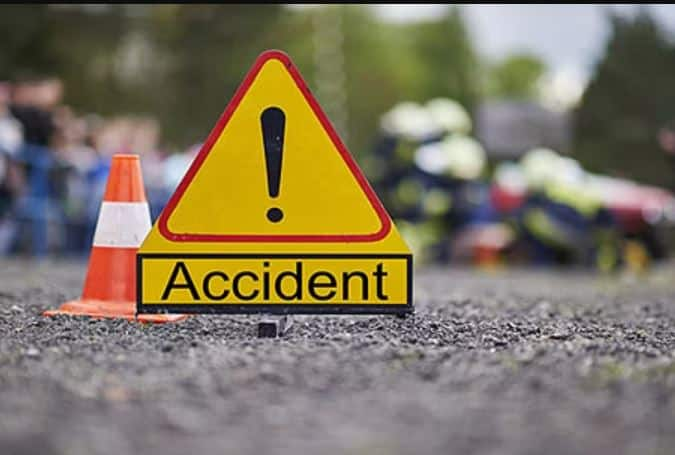 Shimla Road Accident : Car fell into 500 meter deep gorge in Rampur , four dead, one seriously injured Shimla Road Accident : ਸ਼ਿਮਲਾ ਦੇ ਰਾਮਪੁਰ 'ਚ 500 ਮੀਟਰ ਡੂੰਘੀ ਖੱਡ 'ਚ ਡਿੱਗੀ ਕਾਰ , ਚਾਰ ਦੀ ਮੌਤ, ਇਕ ਗੰਭੀਰ ਜ਼ਖਮੀ