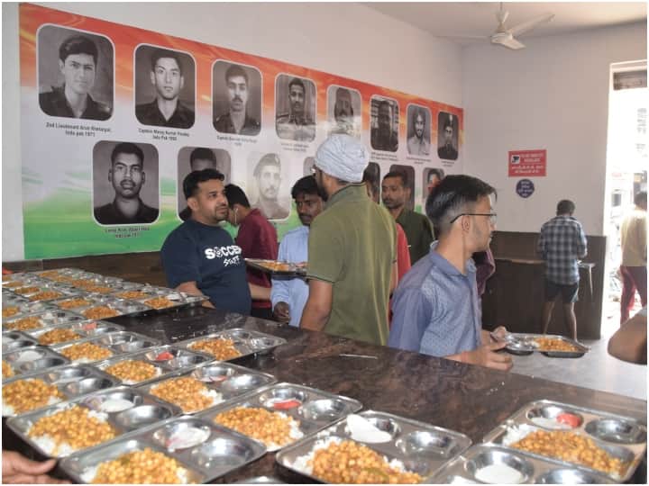 gautam gambhirs jan rasoi know how it function and prepare food for 35000 people every day Delhi: दिल्ली की वह रसोई जहां 1 रुपये में मिलता है खाना, हर दिन 3500 लोगों का पेट भरता है यह किचन