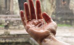 Mental Health: নিজের মনের দায়িত্ব নিজেরই, অন্য কেউ নয়, দুর্বল মুহূর্তে নিজেকে বোঝান নিজেই