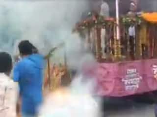 Tripura: ત્રિપુરામાં ઇલેક્ટ્રિક વાયરના સંપર્કમાં આવતા રથમાં લાગી આગ, 6ના ઘટનાસ્થળે જ મોત,15ની હાલત ગંભીર