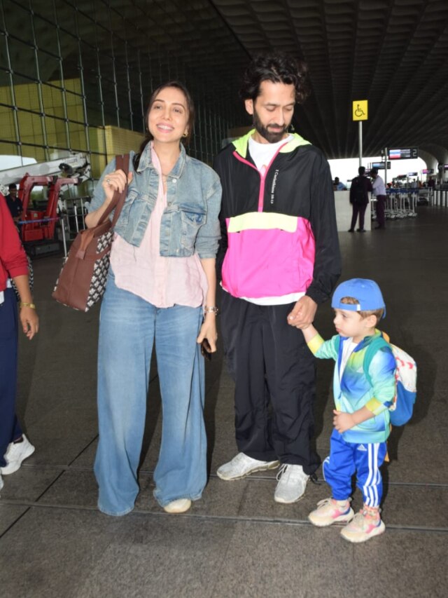 Nakuul Mehta With Wife Jankee Parekh & Son Sufi At Mumbai Airport