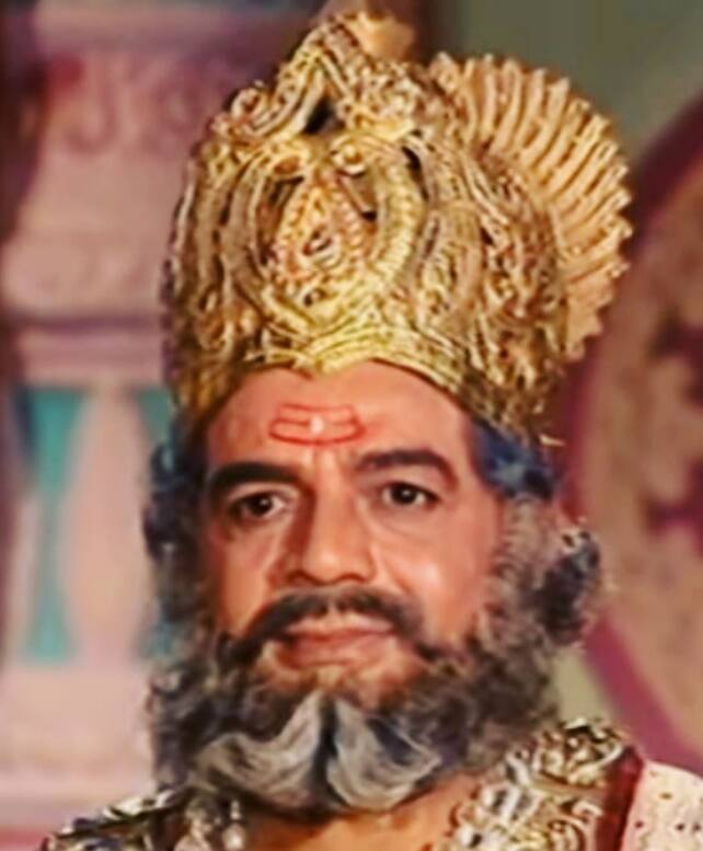 मूलराज राजदा रामायण में सीता माता के पिता जनक की भूमिका निभाते थे. 23 सितंबर 2012 को उन्होंने दुनिया से विदा ली.