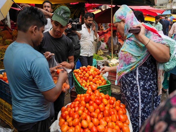 Tomato: ટામેટાના ભાવે ફટકારી સદી, જાણો કેટલા દિવસ સુધી કોલ્ડ સ્ટોરેજમાં રાખી શકાય