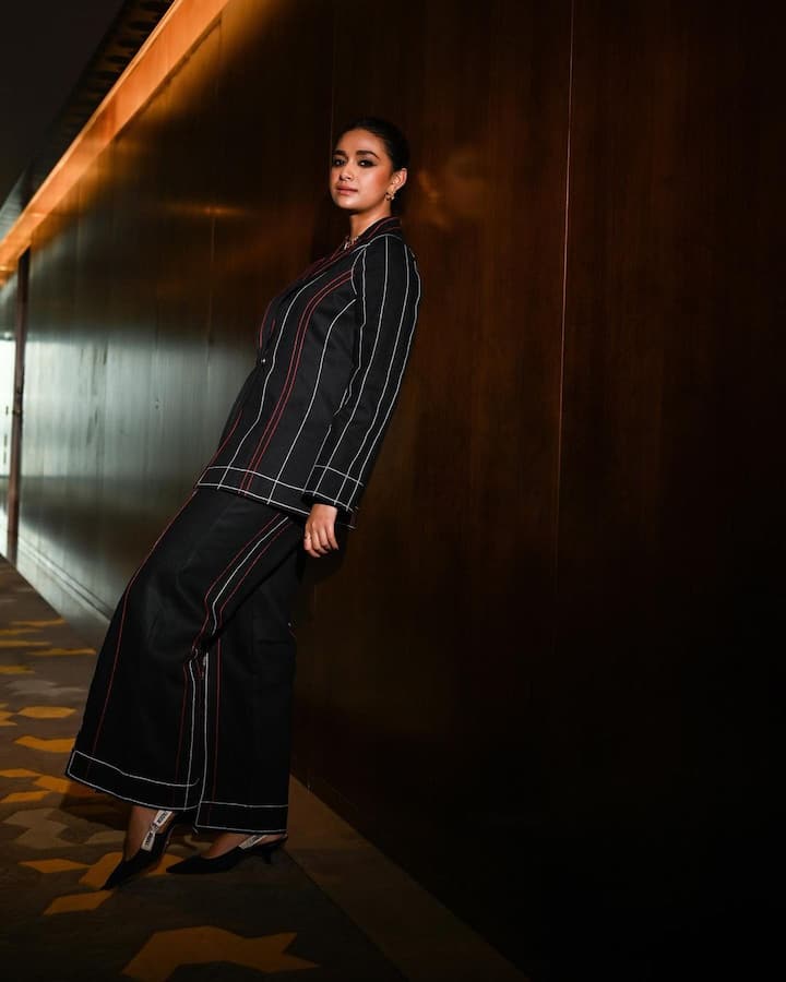 Keerthy shared these pictures on Instagram with a caption, 