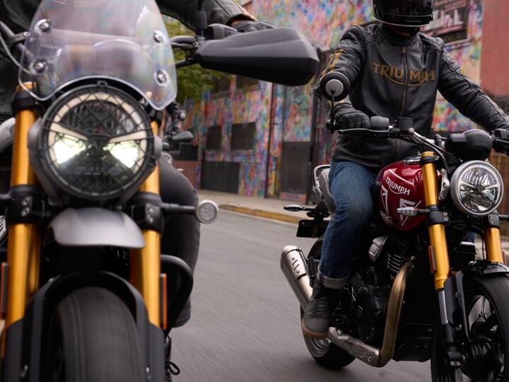 If you talk about the colour options the Speed 400 has Carnival Red, Caspian Blue and Phantom Black. The Scrambler 400X meanwhile will come in Khaki Green, Carnival Red and Phantom Black. [Image Credit: Somnath Chatterjee]