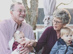 వయస్సు పెరిగినా, యవ్వనంగా ఉండాలని అనుకుంటున్నారా? ఈ నాలుగు మీ కోసమే!