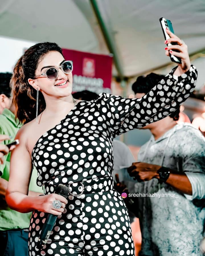 హనీ రోజ్ లేటెస్ట్ ఫొటోలు - Images Credit: Honey Rose/Instagram