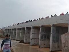 दतिया में भीषण हादसा, उफनती नदी में जा गिरा बेकाबू ट्रक, 10 की मौत, 30 से ज्यादा घायल