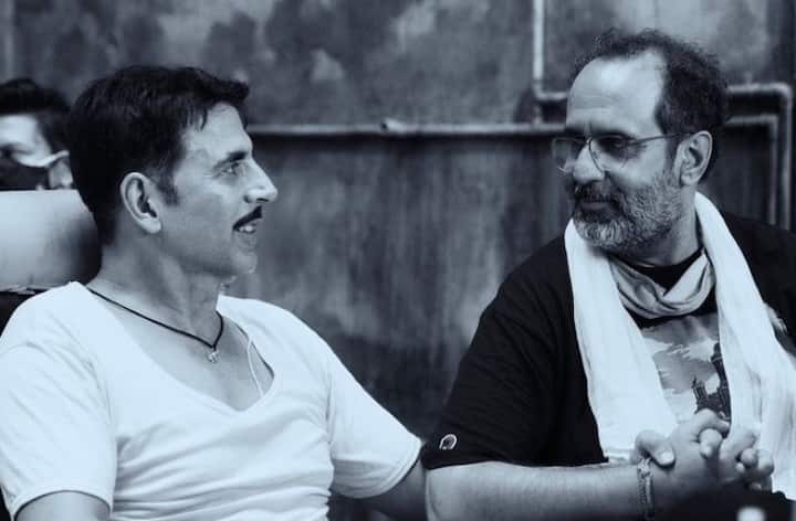 रक्षाबंधन-यह फ़िल्म भाई बहन के बीच पनपते प्यार का अनोखा चित्रण करती है. एक्टर अक्षय कुमार और भूमि पेडनेकर ने इस फ़िल्म में मुख्य पात्र निभाये हैं. फैमिली कॉमेडी ड्रामा फ़िल्म में अपनी बहनों के प्रति भाई के प्यार को बड़ी सादगी और भावनात्मक तरीके से दिखाया गया है. फ़िल्म ने दर्शकों और क्रिटिक्स दोनों की सराहना पाई.