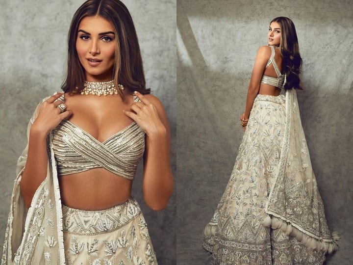 ईद का मौका आया है. ऐसे में अगर आप इस सोच में डूबे हैं कि साल 2023 की इस ईद में क्या पहनें तो आलिया सुतारिया का ये लुक बेहद इंस्पायरिंक है. इसे ईद पर कैरी किया जा सकता है.