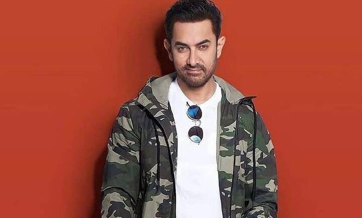 आमिर खान को बी-टाउन में मिस्टर परफेक्शनिस्ट का टैग दिया गया है. जिन्होंने हिंदी सिनेमा को कई शानदार फिल्में दी है. एक दौर था जब हर एक्ट्रेस और बड़े से बड़ा डायरेक्टर आमिर के साथ फिल्में करने के लिए बेताब रहते थें.