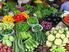 Tomato Price Hike: जायका बेस्वाद कर रहा टमाटर, महंगाई से हुआ टमाटर, हरी सब्जियों के दाम में भी बढे़